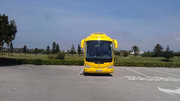 autocares-zambrano-autobus-55-a-60-plazas-cadiz-modelo-pb-60-2