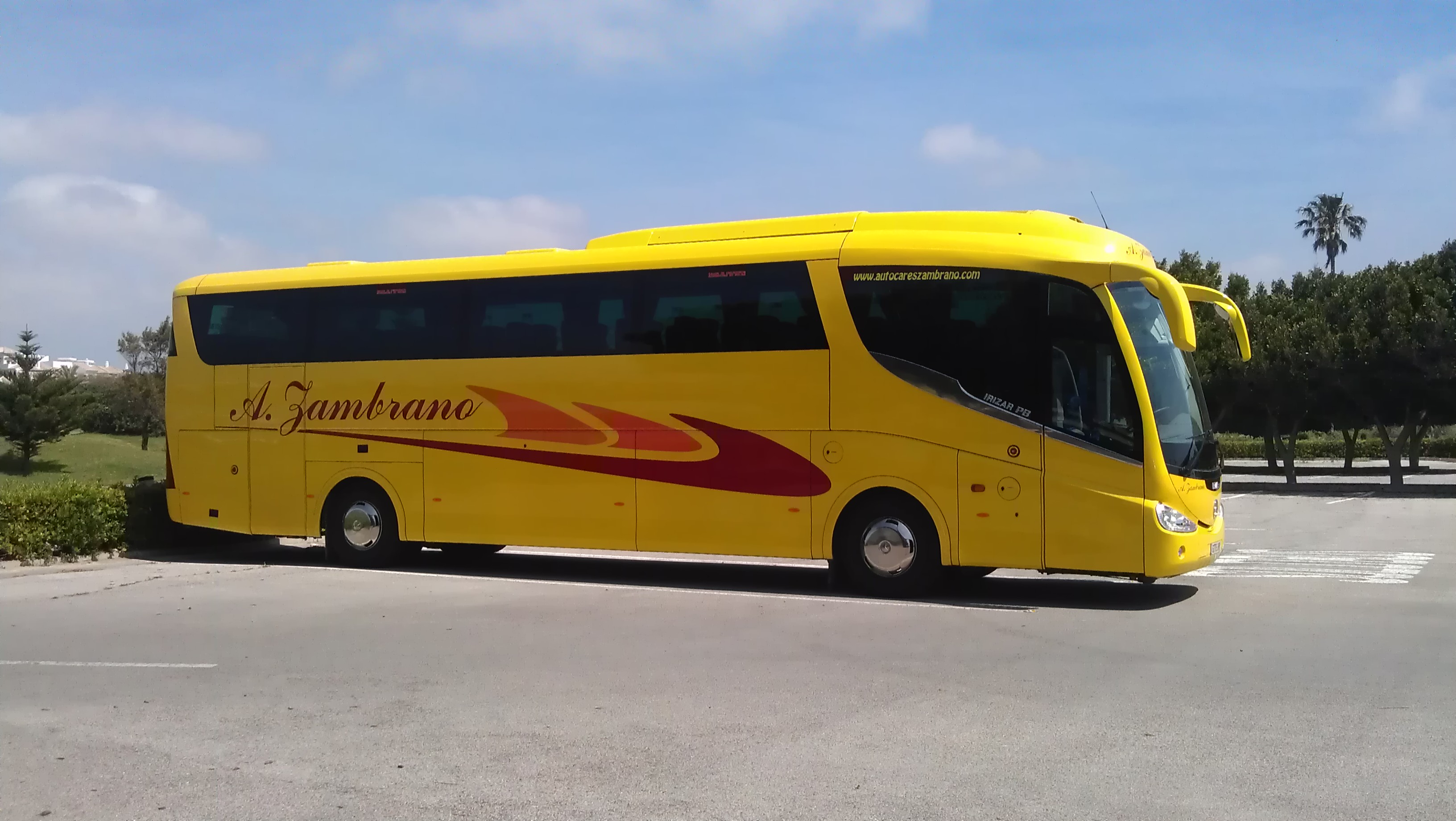 Autocares Zambrano, . | autocares-zambrano-autobus-55-a-60-plazas-cadiz- modelo-pb-60-9 - Autocares Zambrano, .