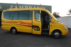 autocares-zambrano-microbus-16-plazas-cadiz-0