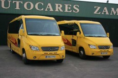 autocares-zambrano-microbus-25-a-30-plazas-cadiz-5